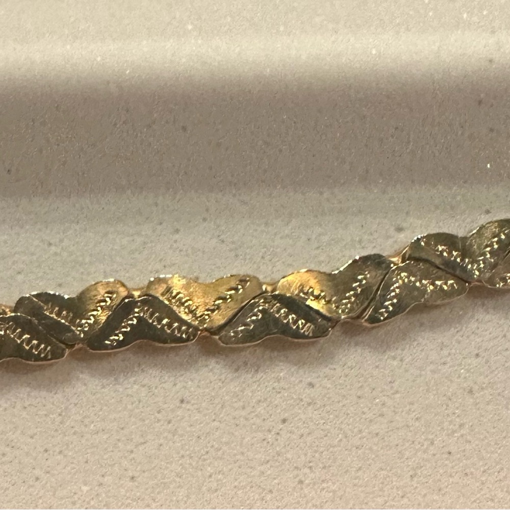 14 kt gold Italian heart bracelet